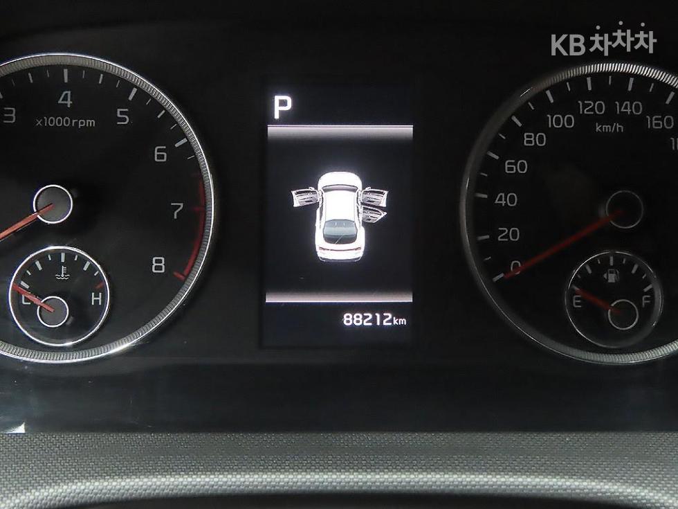 2021 - kia k5