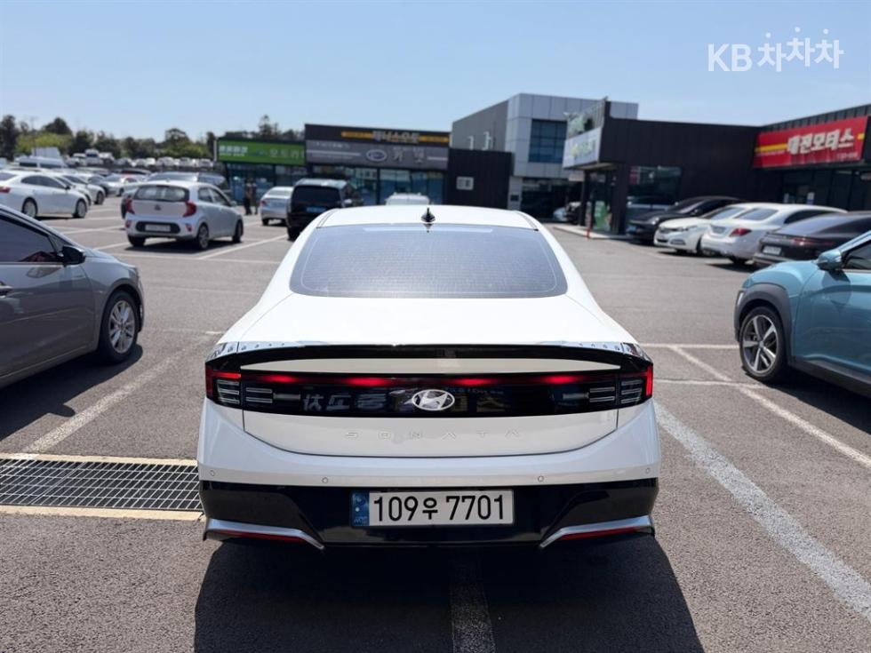 2025 - hyundai sonata