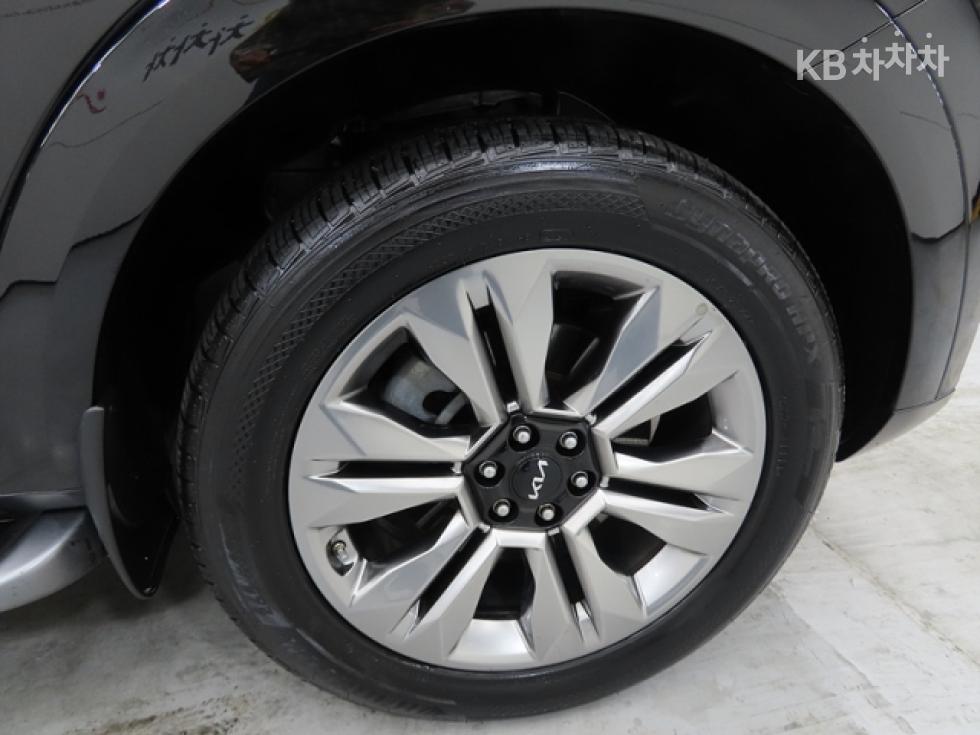 2022 - kia mohave