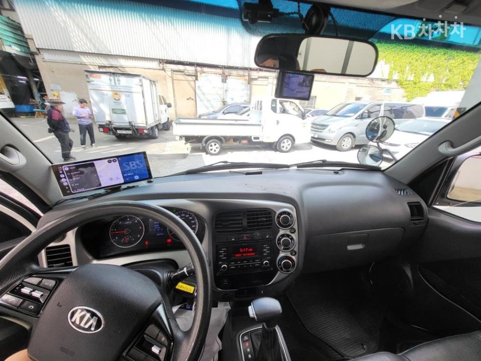2020 - kia bongo iii