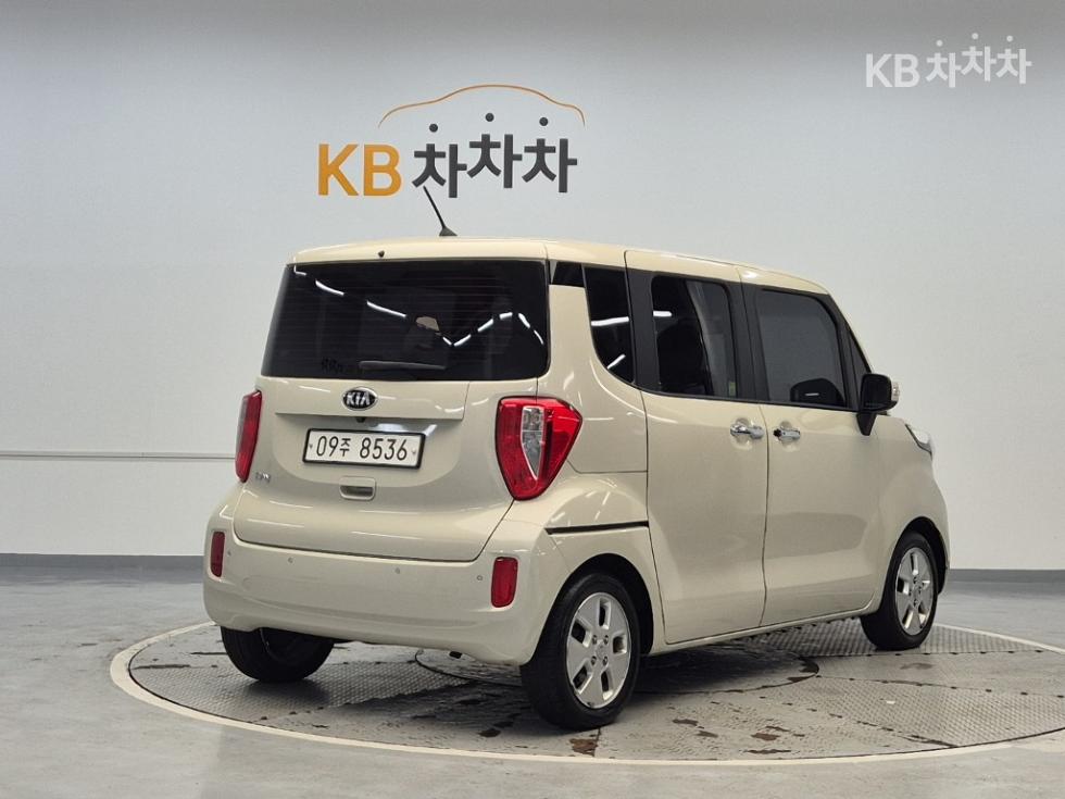 2017 - kia ray