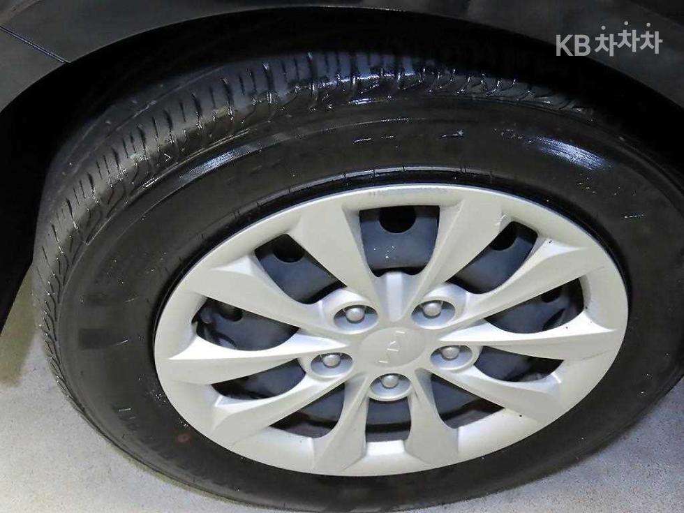 2022 - kia k3