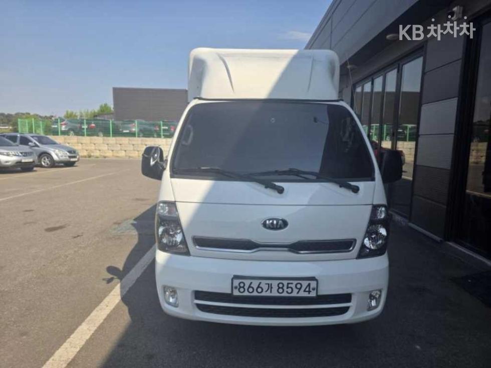2019 - kia bongo iii