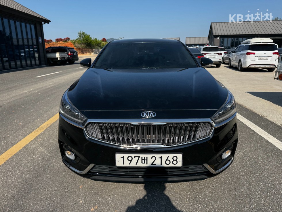 2018 - kia k7