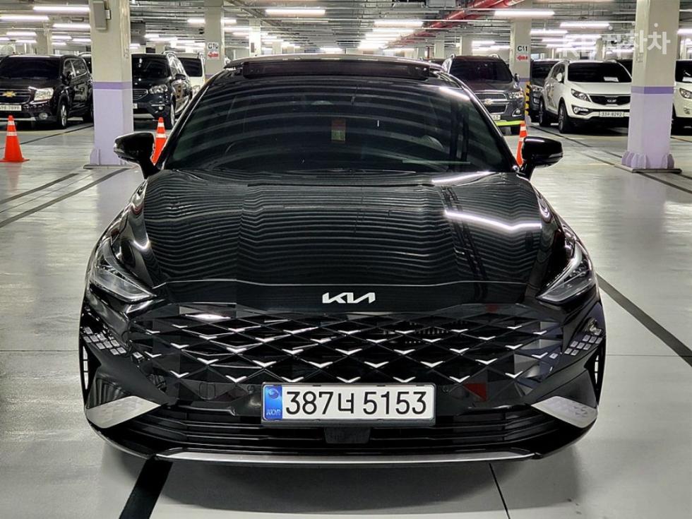 Kia K8