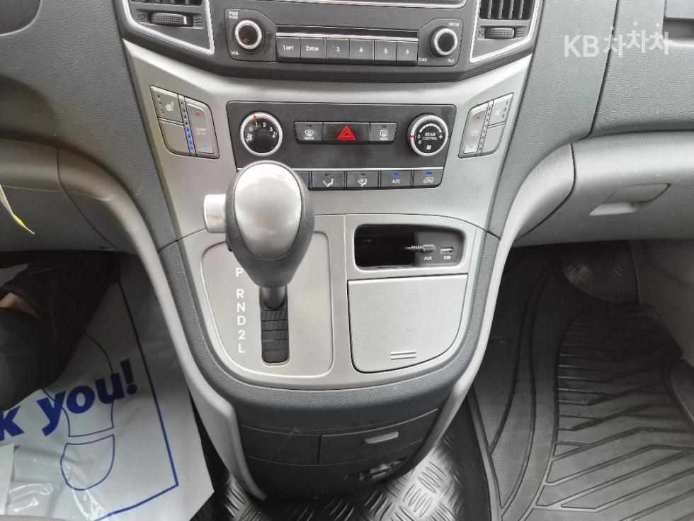 Hyundai Starex — miniaturë 20