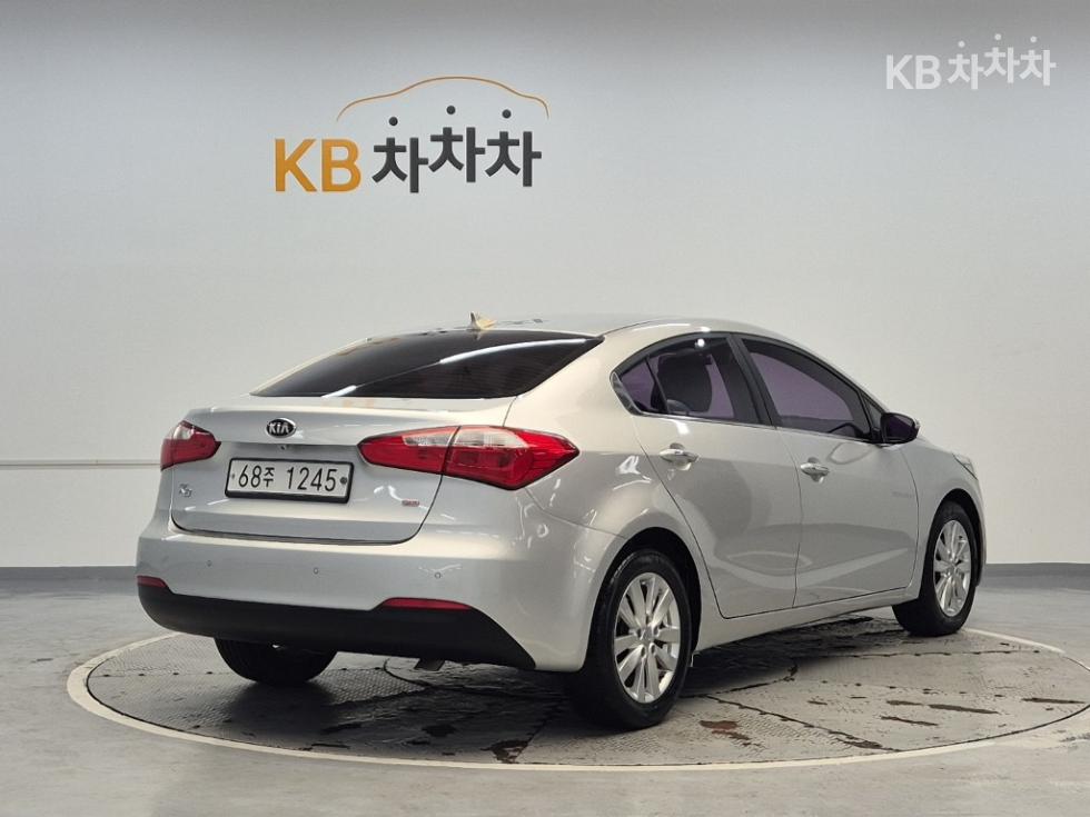 2013 - kia k3