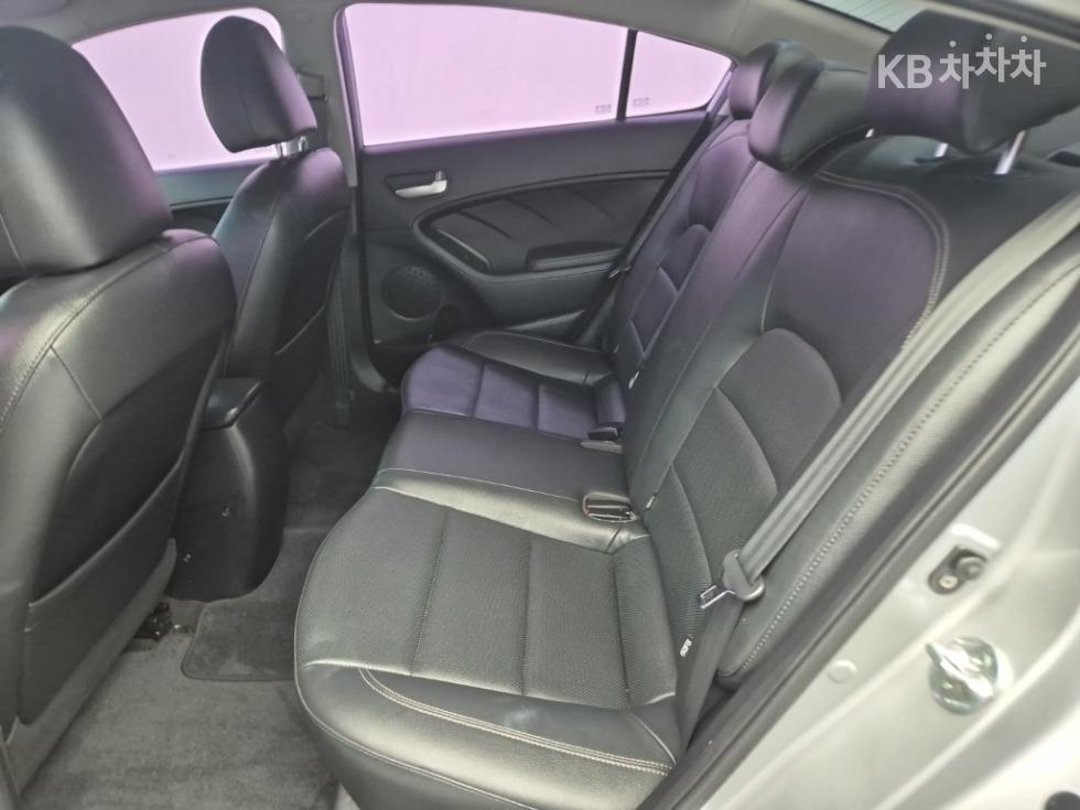 2013 - kia k3
