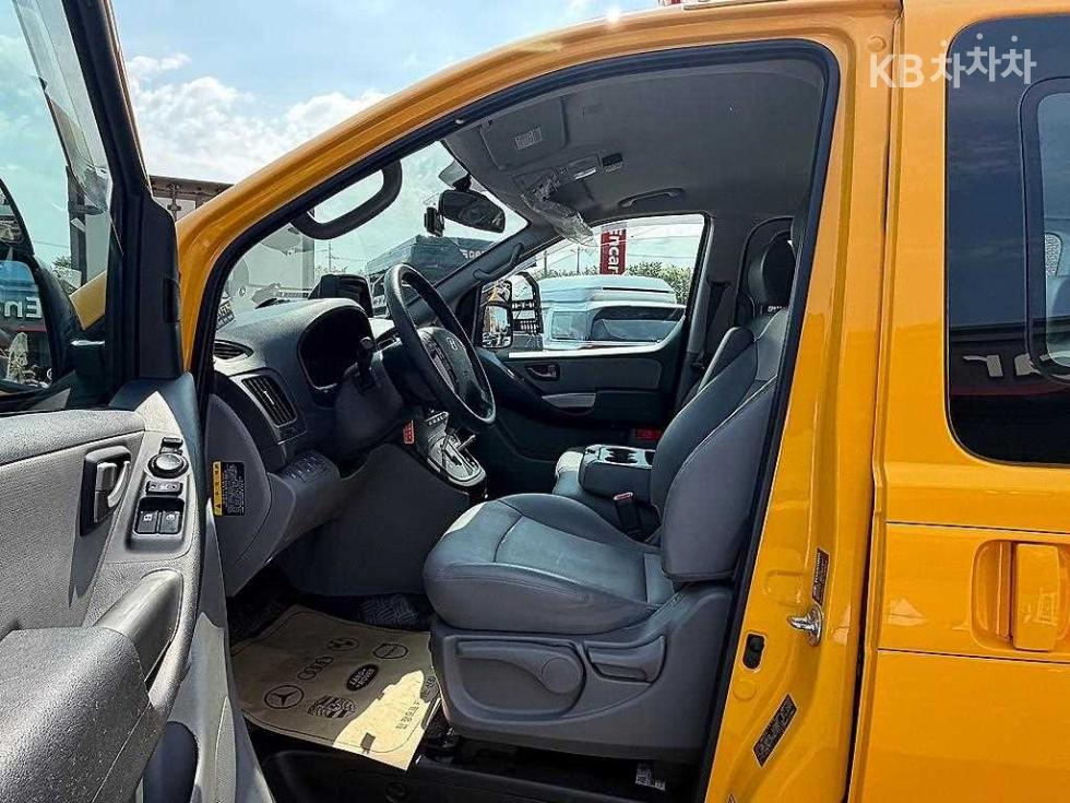 Hyundai Starex — miniaturë 6