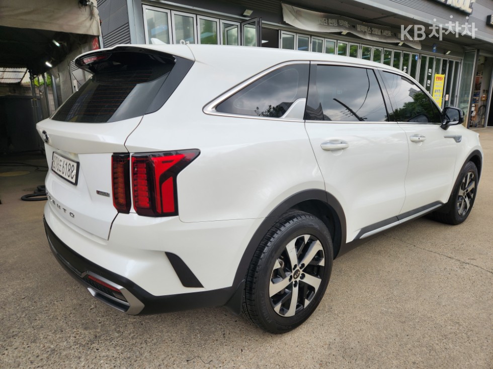 2021 - kia sorento