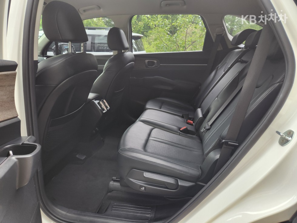 2021 - kia sorento