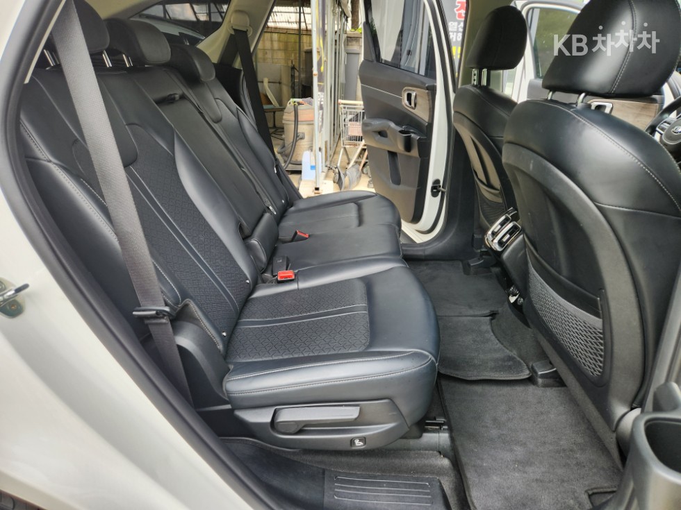 2021 - kia sorento