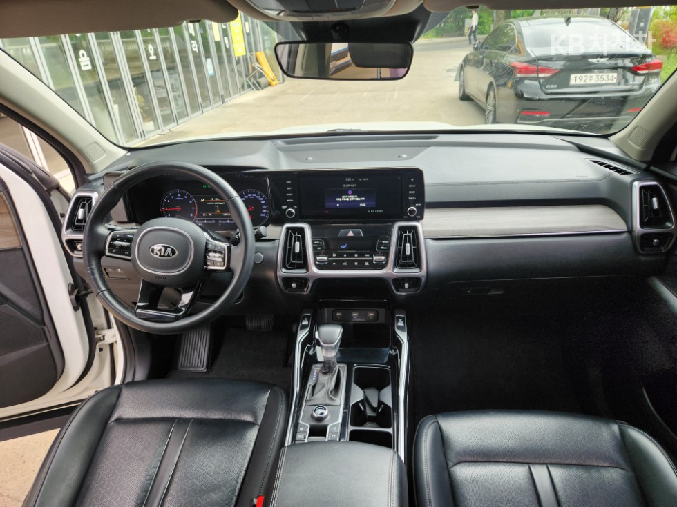 2021 - kia sorento