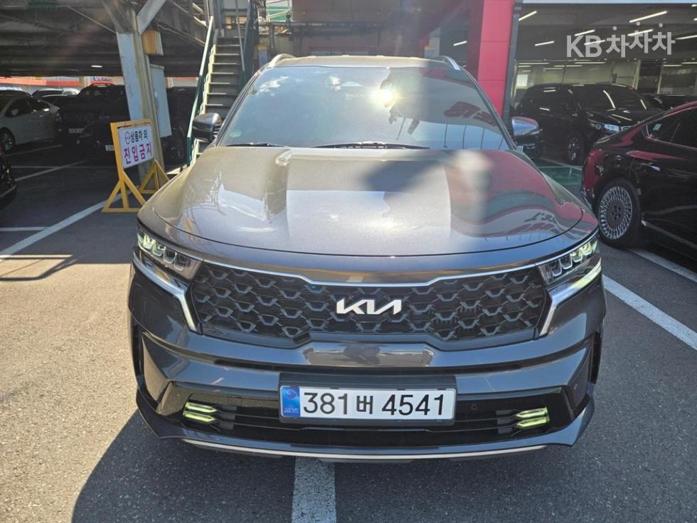 2023 - kia sorento