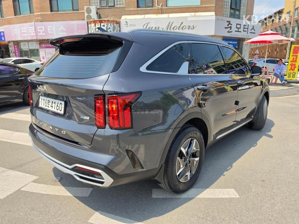 2022 - kia sorento