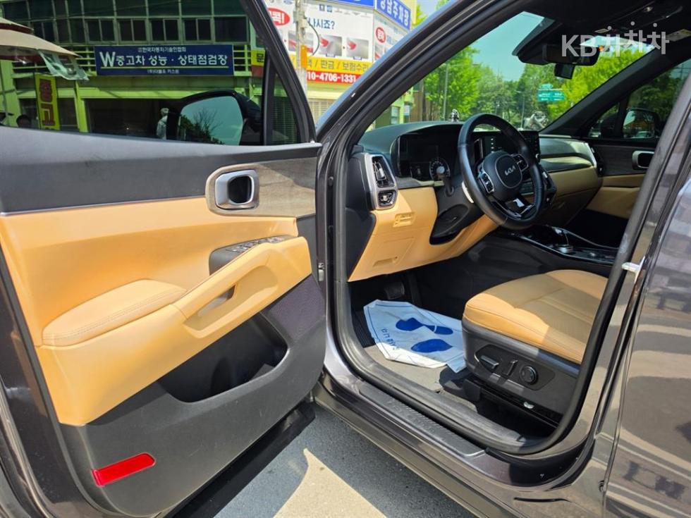2022 - kia sorento
