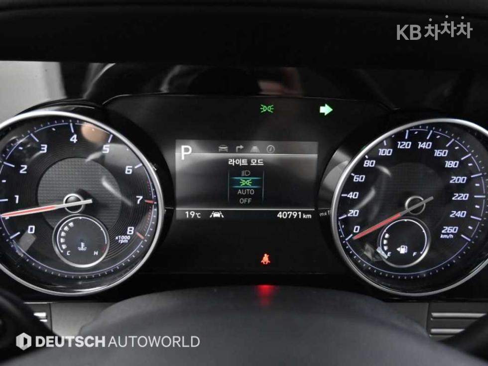 Hyundai Grandeur — miniaturë 8