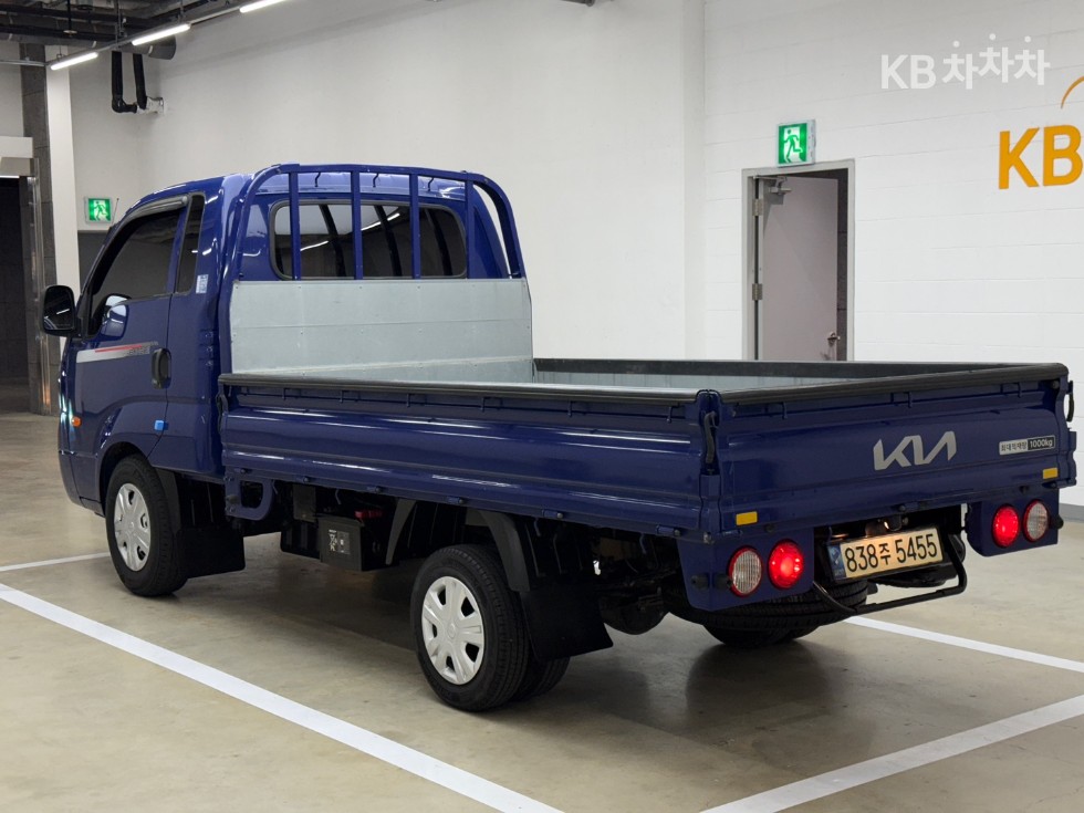2022 - kia bongo iii