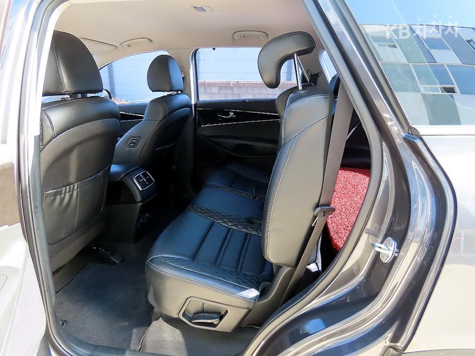 2020 - kia sorento