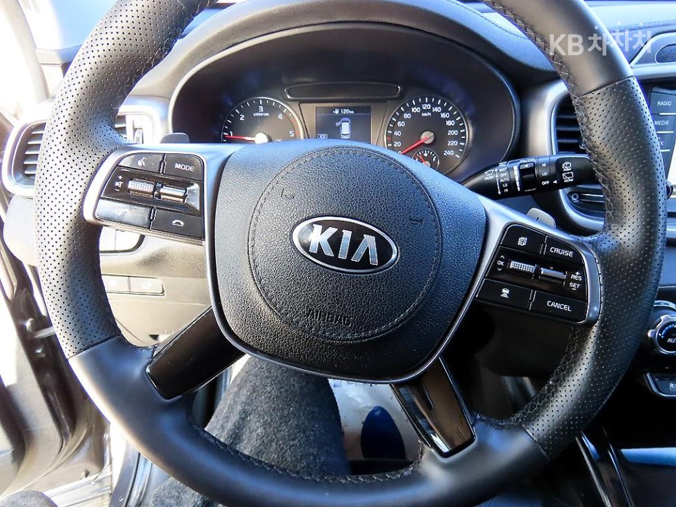 2020 - kia sorento
