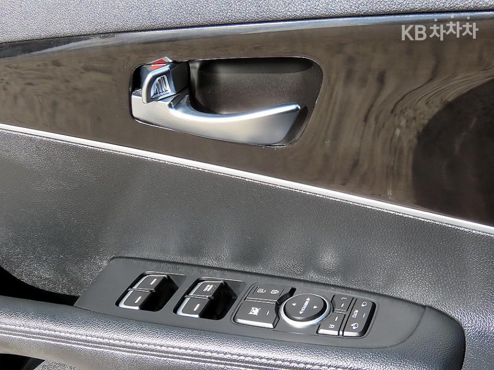 2020 - kia sorento