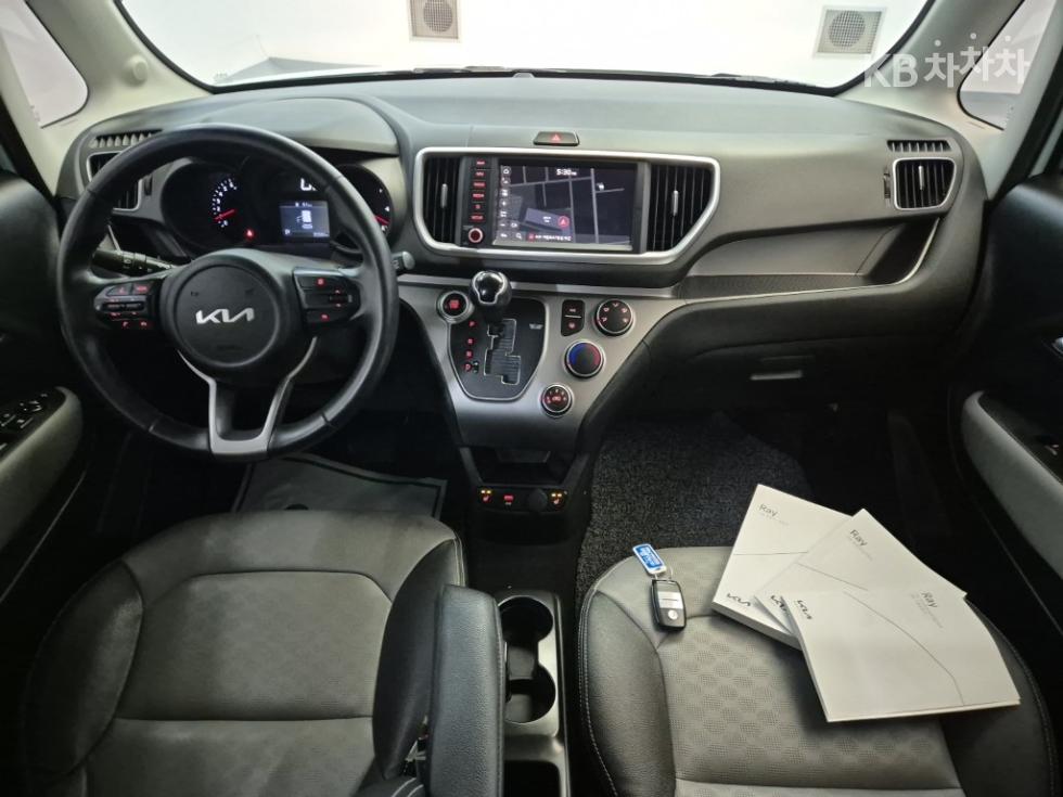 2022 - kia ray