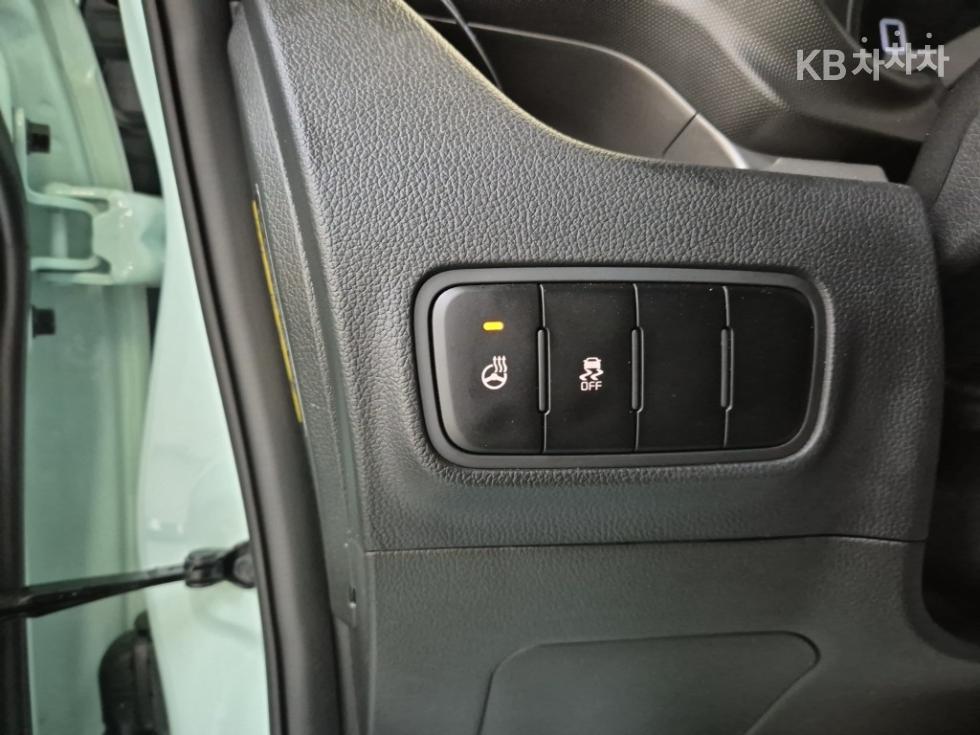 2022 - kia ray