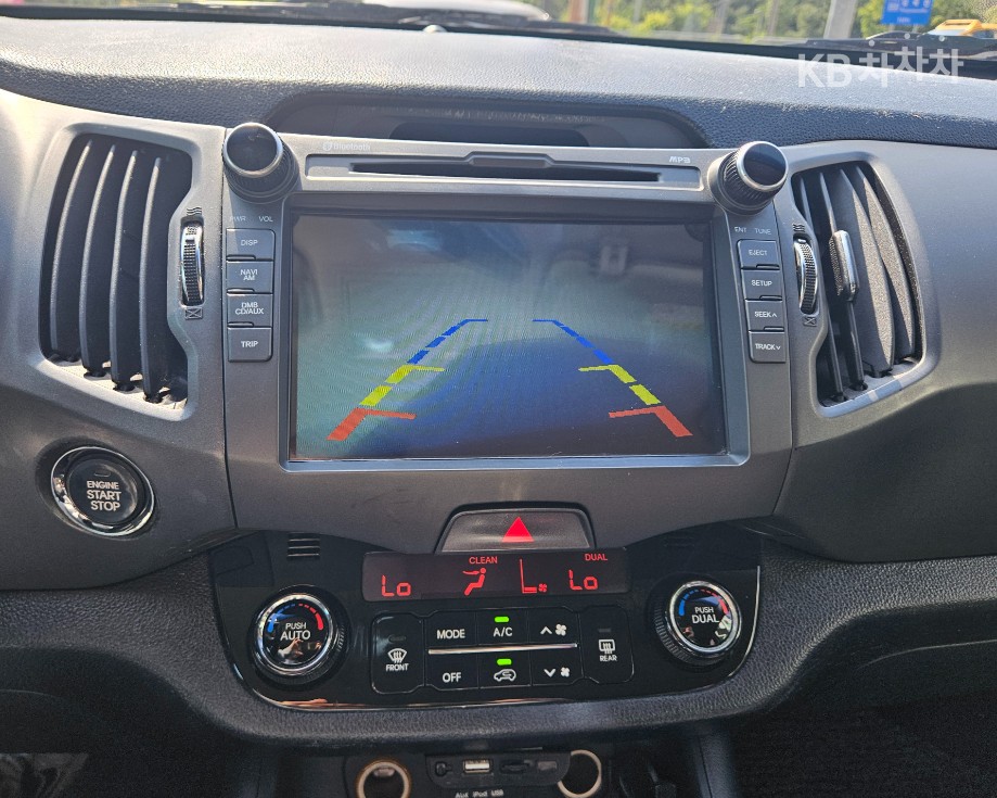 2012 - kia sportage