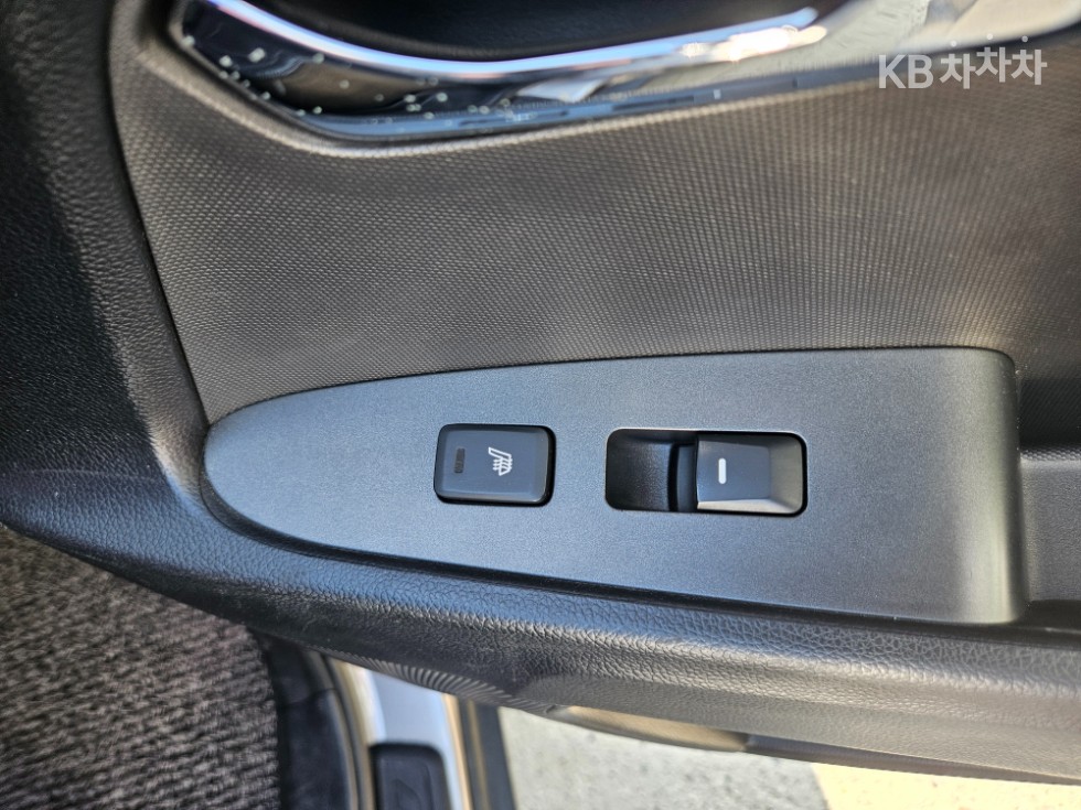 2012 - kia sportage