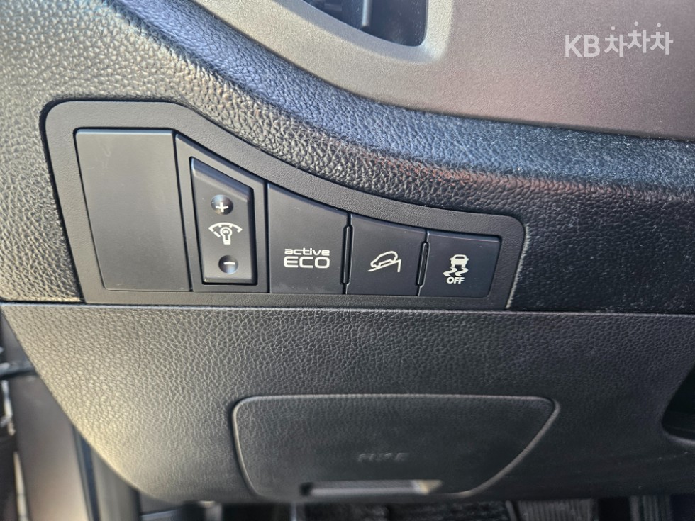 2012 - kia sportage