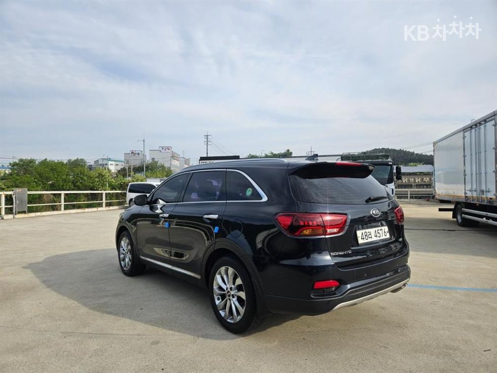 2018 - kia sorento