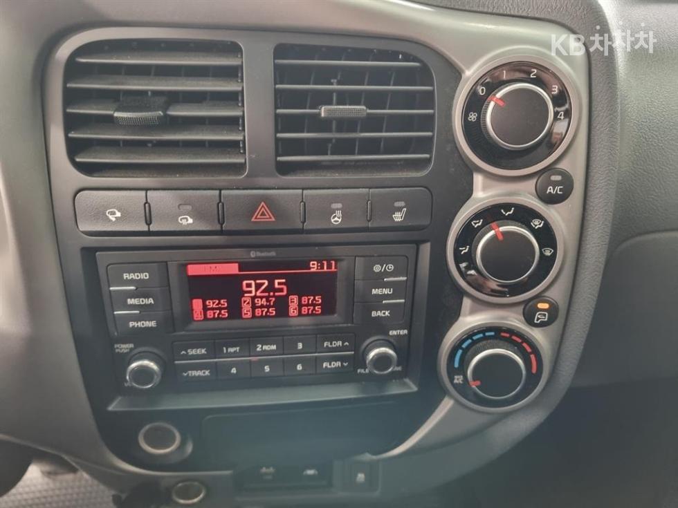2022 - kia bongo iii
