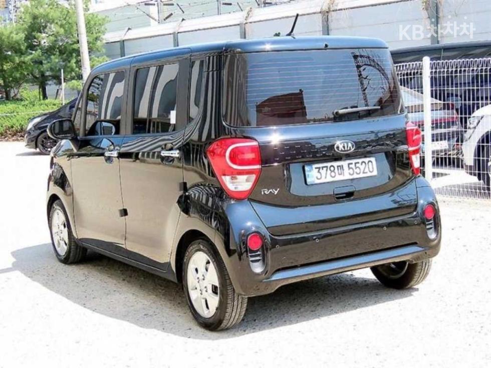 2021 - kia ray