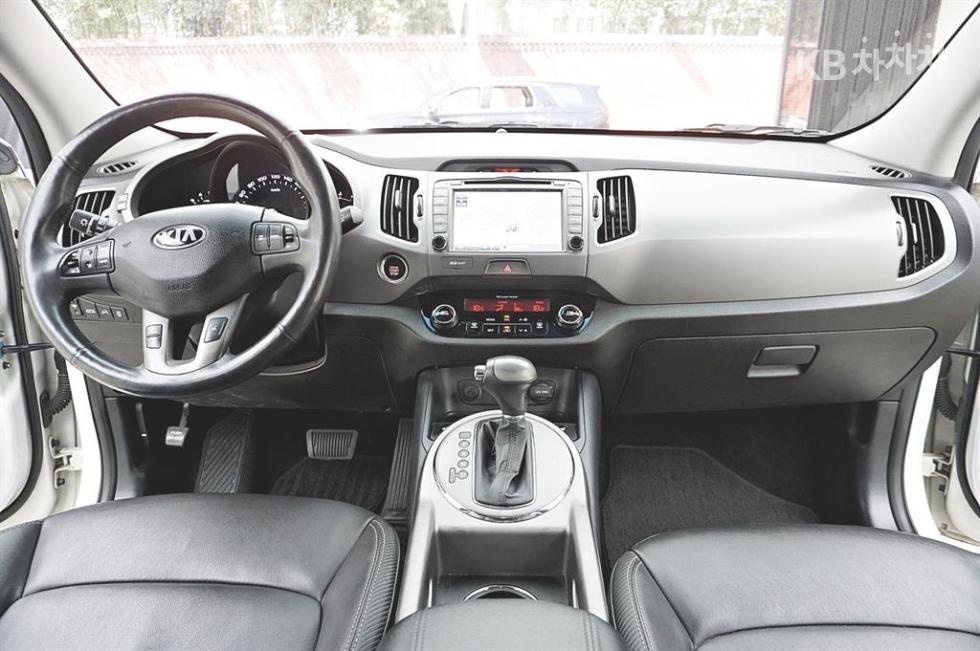 2014 - kia sportage