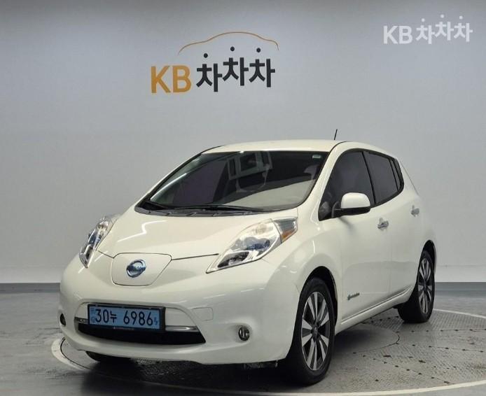 Nissan Leaf SL