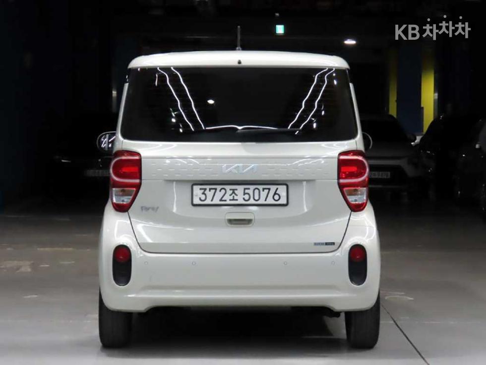 2022 - kia ray