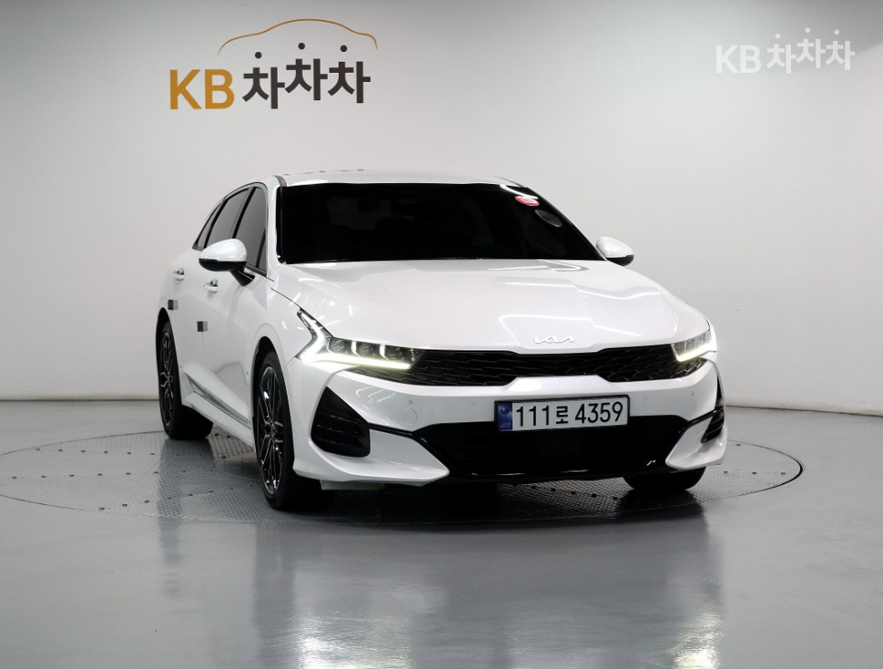 2023 - kia k5