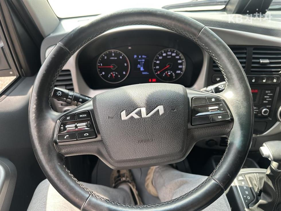 2023 - kia bongo iii