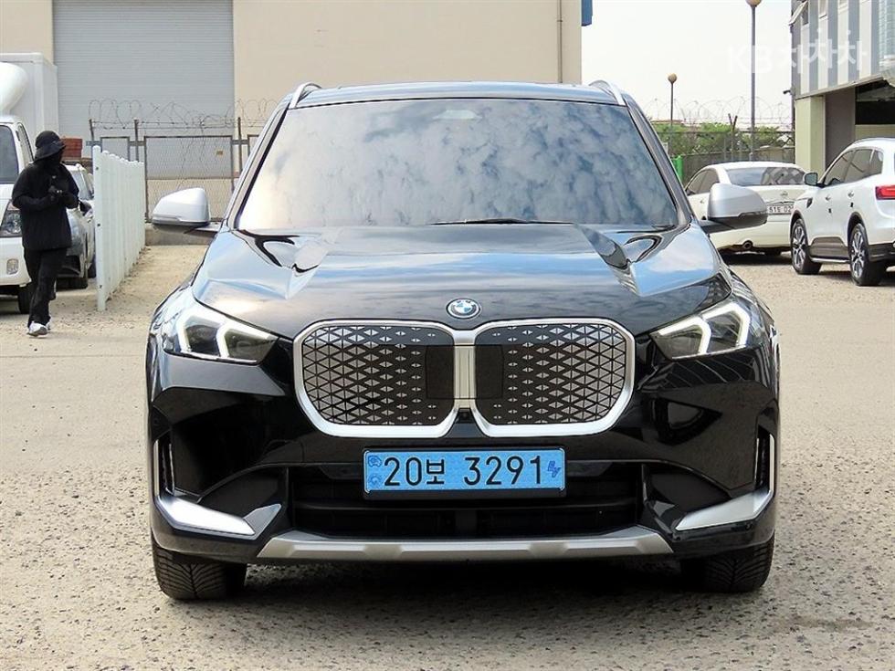 BMW iX1(U11) xDrive 30 xLine