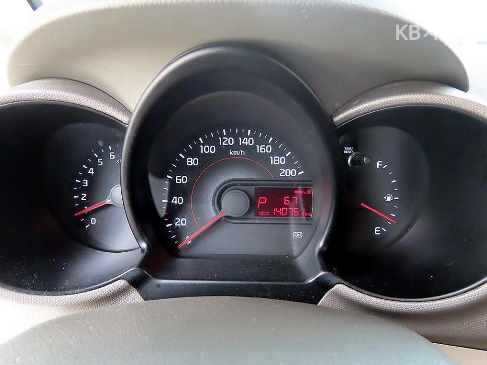 2013 - kia ray