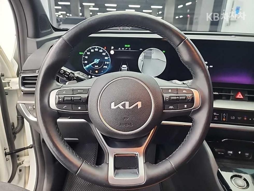 2024 - kia sportage