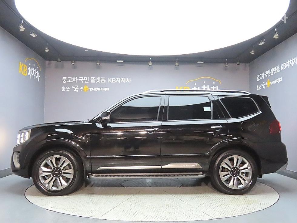 2022 - kia mohave