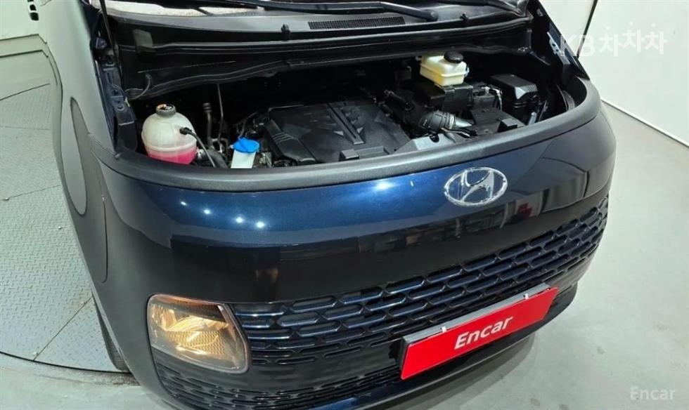 Hyundai Staria — miniaturë 6