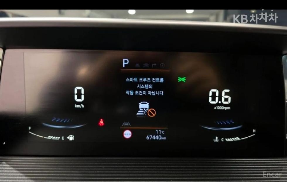Hyundai Staria — miniaturë 9