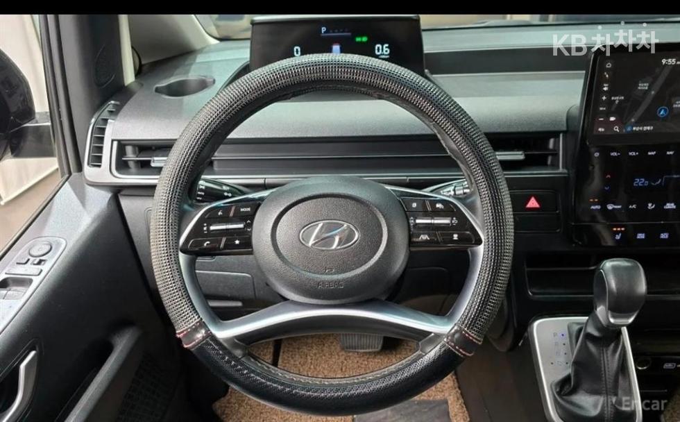 Hyundai Staria — miniaturë 16