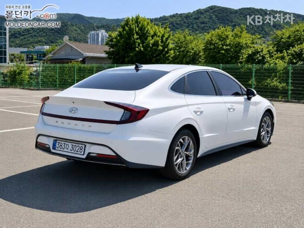Hyundai Sonata — miniaturë 15