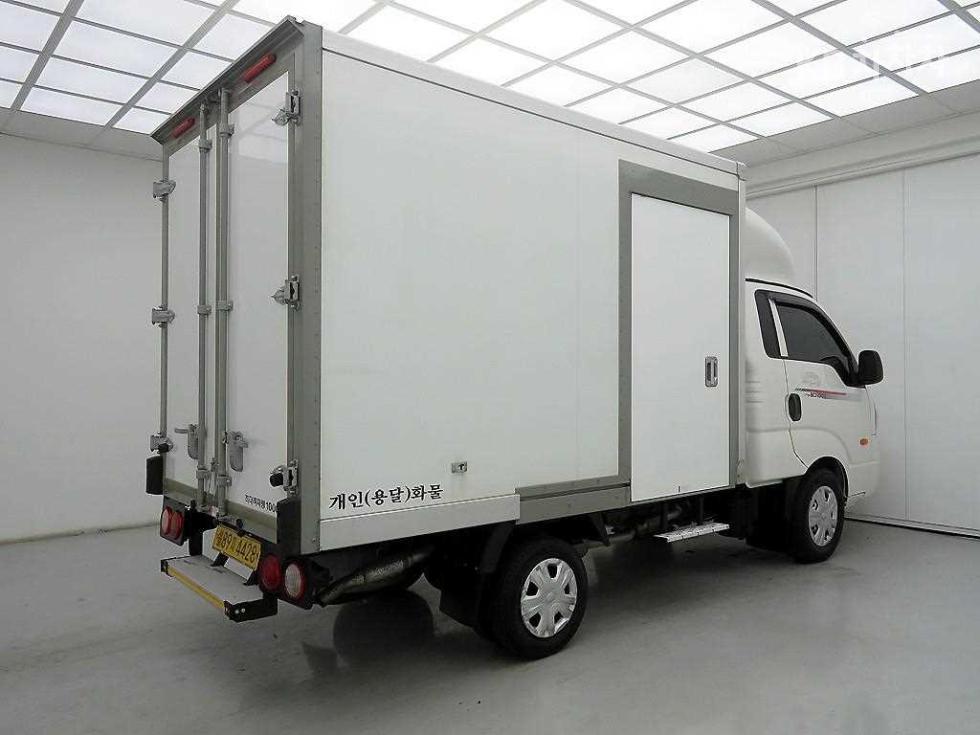 2024 - kia bongo iii