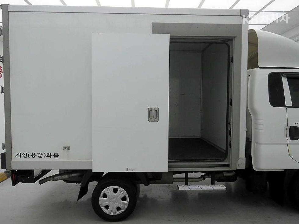 2024 - kia bongo iii