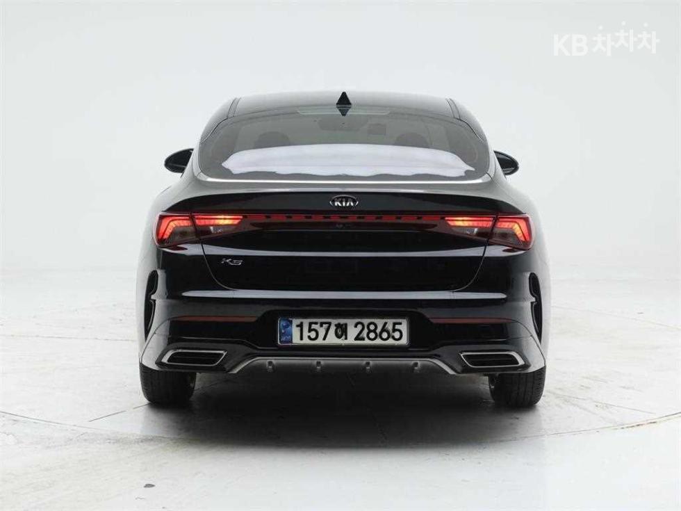 2021 - kia k5
