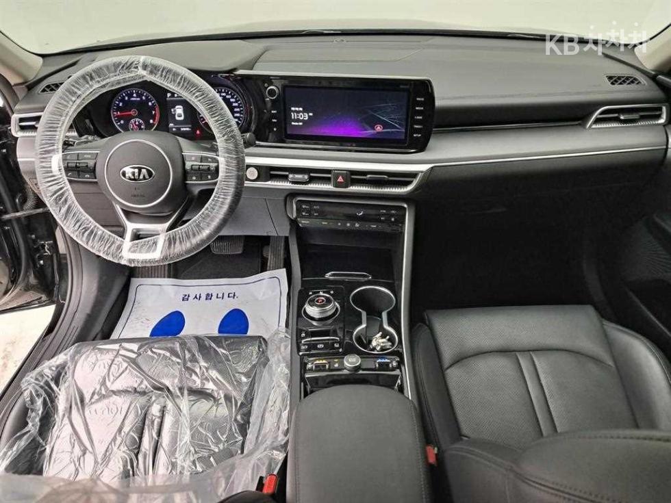2021 - kia k5